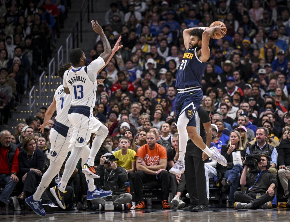 电视机前为 电视机前为