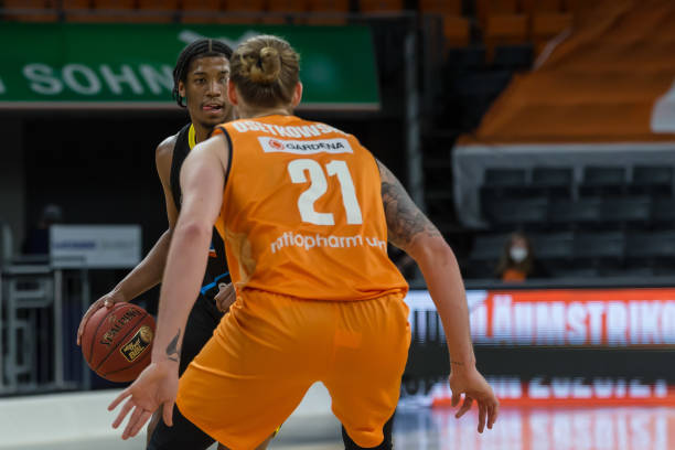 水涨船高 水涨船高