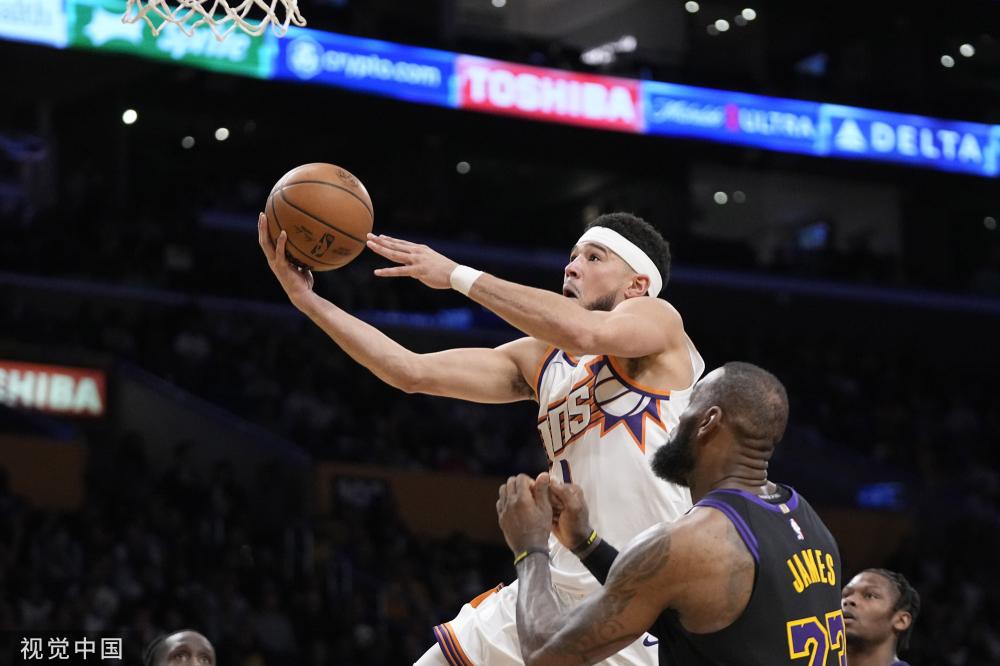 如此高龄仍 如此高龄仍